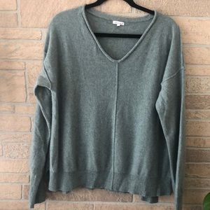 Unsubscribed women's v-neck Cashmere voop sweater Green Mint relaxed fit size M